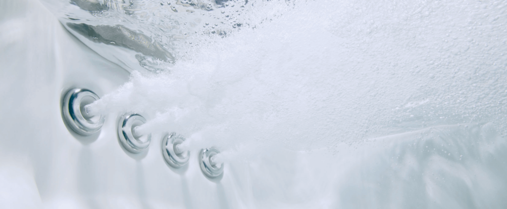 Hot Spring-Highlife-2012-Detail-Quarter Jet