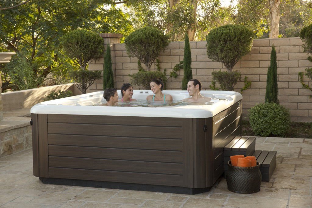 buying a hot tub