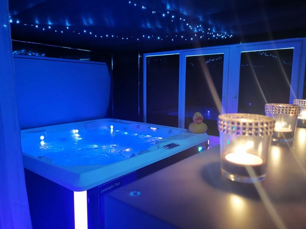 How to deal with Anxiety: can a HOT TUB be the ANSWER?