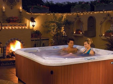 Hot Tub Benefits &ndash; Enjoyment and Relaxation